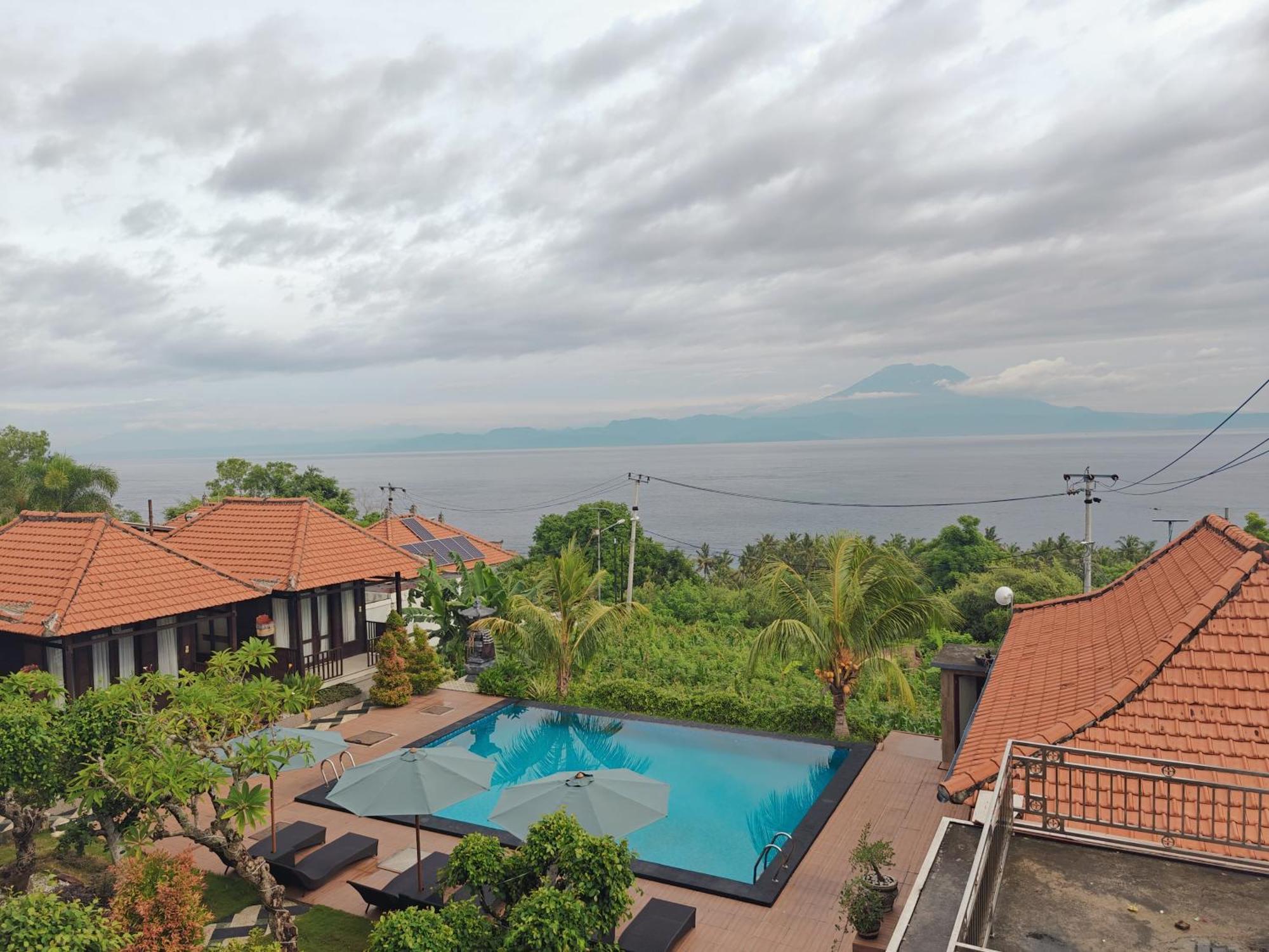 Nusa Sedayu Hotel By Ocean View Batununggul Eksteriør billede