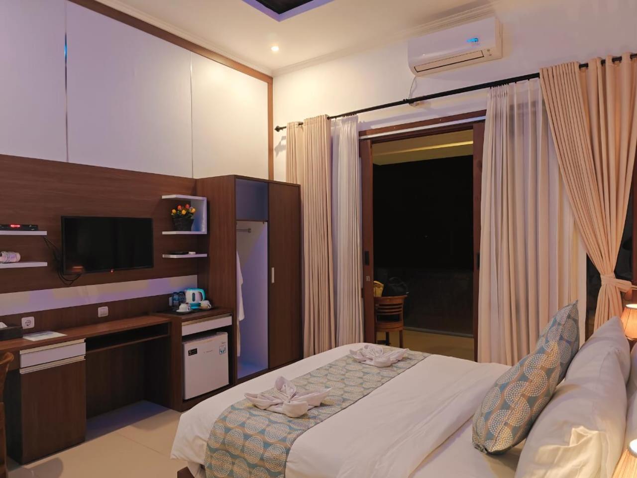 Nusa Sedayu Hotel By Ocean View Batununggul Eksteriør billede
