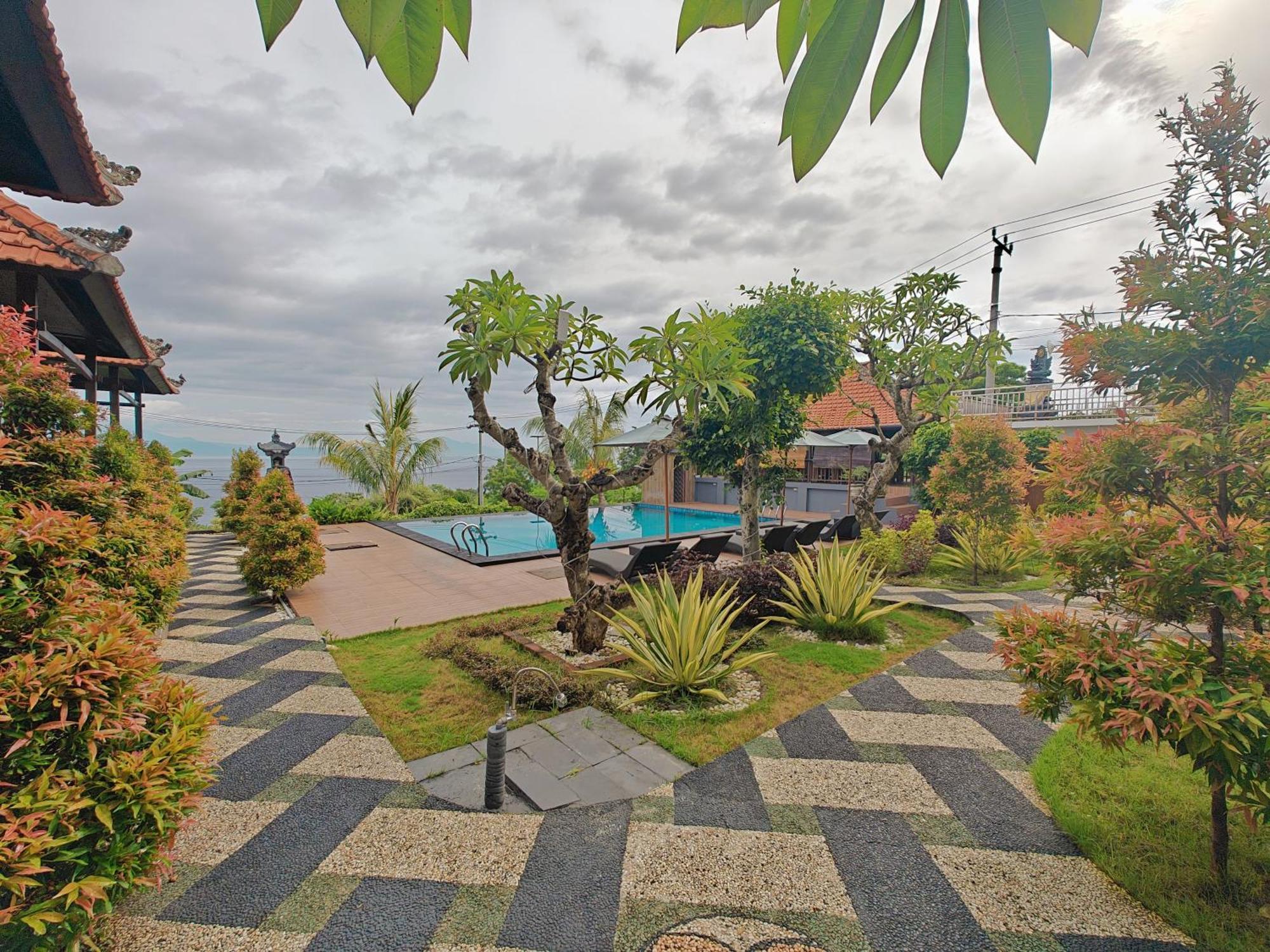 Nusa Sedayu Hotel By Ocean View Batununggul Eksteriør billede